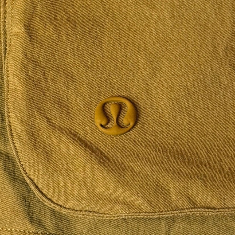 Lululemon Cargo Shorts Women 4 Ochre Tan High Rise Utility Hiking Pockets - Picture 2 of 7